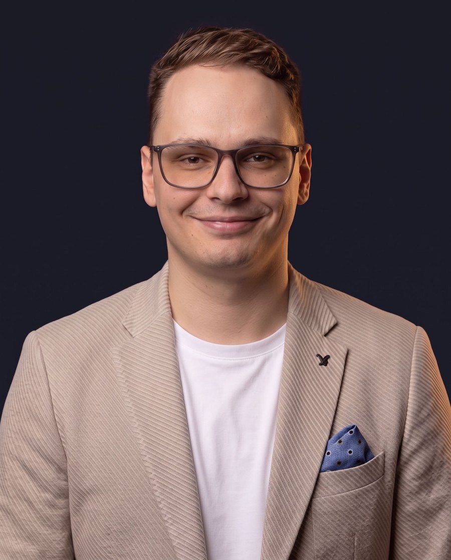 Dr. Dominik Palla, CEO and CTO of Vesper Dynamics
